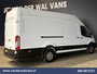 Ford Transit 2.0 TDCI 131pk L4H3 Jumbo Euro6 Airco | Camera | Cruisecontrol | Verwarmde voorruit Parkeersensoren, Bijrijdersbank