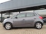 Kia Venga 1.4 CVVT Seven Airco Cruise Navi Trekhaak 2011