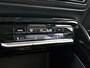 Citroën E-C3 Max Comfort Range 44 kWh 113pk | DEMO | Navigatie | Achteruitrijcamera | Climate Control | Cruise Control | Parkeersensoren | Bluetooth | Draadloze Apple Carplay / Android Auto | Comfortstoelen | Elektrisch inklapbare spiegels | Led koplampen | Donker getint glas | 17" lichtmetalen velgen |