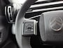 Citroën E-C3 Max Comfort Range 44 kWh 113pk | DEMO | Navigatie | Achteruitrijcamera | Climate Control | Cruise Control | Parkeersensoren | Bluetooth | Draadloze Apple Carplay / Android Auto | Comfortstoelen | Elektrisch inklapbare spiegels | Led koplampen | Donker getint glas | 17" lichtmetalen velgen |