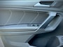 Volkswagen Tiguan R-LINE | 245PK | ELEKTRISCHE TREKHAAK | PANO | 360 CAMERA | BLACK STYLE