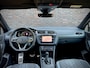 Volkswagen Tiguan R-LINE | 245PK | ELEKTRISCHE TREKHAAK | PANO | 360 CAMERA | BLACK STYLE