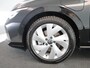 Volkswagen Golf 1.5 eHybrid Style Edition 204 pk Automaat (DSG) | Verlengde garantie | Navigatie | Panoramadak | Trekhaak (wegklapbaar) | Parkeersensoren (Park assist) | Achteruitrijcamera | Head-up display |