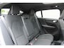 Volvo EC40 Twin Motor Ultra Black Edition Europa 82 kWh | Visual Park Assist met 360° Camera | Harman/Kardon | Vast Panoramadak | Elektrisch Verstelbare Voorstoelen Met Geheugen | Connect Microtech/Nubuck Bekleding | BLIS | Adaptive Cruise Control | Stoelverwarming Voor- en Achter | Stuurverwarming | Pilot Assist | Elektrische Achterklep Met Sensorsturing | Keyless |
