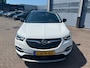 Opel Grandland X 1.6 Turbo Hybrid4 300PK Business Executive | Stuurverwarming | Navigatie | Achteruitrijcamera | Trekhaak |