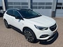 Opel Grandland X 1.6 Turbo Hybrid4 300PK Business Executive | Stuurverwarming | Navigatie | Achteruitrijcamera | Trekhaak |