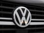 Volkswagen Transporter 2.0 TDI L2H1 110PK | Trekhaak | Parkeersensoren Voor + Achter | Airco | Cruise Control | Multifunctioneel Stuurwiel | Verwarmbare Voorruit | Achteruitrijcamera | Navigatie | Apple/Android Carplay |