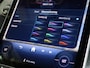 Mercedes-Benz C-klasse 180 Business Solution AMG | Night | Panoramadak | Trekhaak | Memory stoelen | Sfeerverlichting | Digital light | 19" Multispaaks |