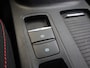 Ford Focus Wagon 1.0 EcoBoost Hybrid ST Line X Business | Winterpakket | Parkeercamera | Climate Control | Cruise Control | Navigatie |