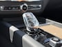 Volvo XC60 2.0 T6 Plug-in hybrid AWD Plus Dark | SOH:100% | PHEV | Trekhaak | Panoramadak | Head-up Display | 360 Graden Camera | Harman Kardon Audio | Keyless Entry | Elektrische Achterklep | Navigatie Google Maps | Elektrisch Verstelbare Voorstoelen | Cruise Control Adaptief | BLIS
