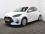 Toyota Yaris 1.5 Hybrid 115 Comfort CLIMATE | CAMERA | ADAPCRUISE | CARPLAY | DAB | LED