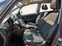 Kia Venga 1.6 ExecutiveLine Automaat | 1 Eigenaar | Panoramadak | Stoel verwarming | Camera | Cruise Control | Bovag garantie | Lage km stand | NAP