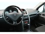 Peugeot 207 1.6 VTi XS Pack / Clima/ Parkeersensoren / NL auto/ 2de eigenaar