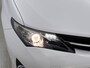 Toyota Auris Touring Sports 1.8 Hybrid Aspiration | Navigatie | Parkeersensoren voor en achter | Climate Control | Cruise Control | Lichtmetalen velgen |