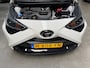 Toyota Aygo 1E EIGENAAR NL AUTO NAP APPLE/CARPLAY CAMERA LED BLUETOOTH AIRCO X-PLAY AUTOMAAT!!