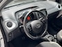 Toyota Aygo 1E EIGENAAR NL AUTO NAP APPLE/CARPLAY CAMERA LED BLUETOOTH AIRCO X-PLAY AUTOMAAT!!