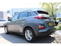 Hyundai Kona 1.0 T-GDI Carplay/Cam/Pdc/16"/Wint./Trekh. "RIJKLAAR"