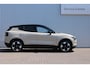 Volvo EX30 Single Motor Extended Range Plus Europa 69kWh | Harman/Kardon audio | Elektrisch bedienbare stoelen | Apple Carplay | Android Auto | Elektrische bedienbare achterklep | Stoel/Stuur verwarming | Achteruitrijcamera