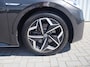 Volkswagen ID.3 204pk First Plus 58 kWh | SoH 93% | Camera | Stuurwielverwarming | Stoelverwarming | All Season Banden