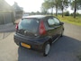 Peugeot 107 Peugeot 107 1.0 benzine 5 deurs airco 105.000km