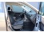 Subaru Forester 2.0 Luxury | 4WD | Elektrisch glazen dak | Trekhaak | Adaptive Cruise