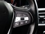 BMW 3-Serie Touring 320i Business Edition 1e-Eig. & Dealer-Onderh. BOVAG-Garantie. NL-Auto.
