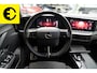 Opel Astra Electric 54 kWh | SOH 95,9% | Panorama dak | Stuurverwarming
