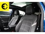 Opel Astra Electric 54 kWh | SOH 95,9% | Panorama dak | Stuurverwarming