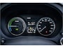 Mitsubishi Outlander 2.0 PHEV instyle ** Schuifdak ** Side-bars ** Trekhaak ** Chroom spiegels ** Rockford Fosgate Audio ** NAP!!