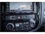 Mitsubishi Outlander 2.0 PHEV instyle ** Schuifdak ** Side-bars ** Trekhaak ** Chroom spiegels ** Rockford Fosgate Audio ** NAP!!