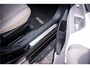 Mitsubishi Outlander 2.0 PHEV instyle ** Schuifdak ** Side-bars ** Trekhaak ** Chroom spiegels ** Rockford Fosgate Audio ** NAP!!