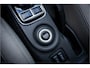 Mitsubishi Outlander 2.0 PHEV instyle ** Schuifdak ** Side-bars ** Trekhaak ** Chroom spiegels ** Rockford Fosgate Audio ** NAP!!