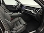 Volvo XC60 2.0 T6 Plug-in hybrid AWD Ultimate Dark R-Design | Virtual | H\K | Camera | HuD | Trekhaak | Memory | Carplay | Stoel/Stuurverw. | NAP