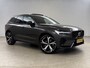 Volvo XC60 2.0 T6 Plug-in hybrid AWD Ultimate Dark R-Design | Virtual | H\K | Camera | HuD | Trekhaak | Memory | Carplay | Stoel/Stuurverw. | NAP