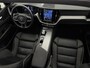 Volvo XC60 2.0 T6 Plug-in hybrid AWD Ultimate Dark R-Design | Virtual | H\K | Camera | HuD | Trekhaak | Memory | Carplay | Stoel/Stuurverw. | NAP