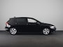 Volkswagen Golf 1.5 eHybrid Life Edition 204 pk Automaat (DSG) | Verlengde garantie | Navigatie | Parkeersensoren (Park assist) | Achteruitrijcamera | Autom. airco (3 zones) |