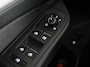 Volkswagen Golf 1.5 eHybrid Life Edition 204 pk Automaat (DSG) | Verlengde garantie | Navigatie | Parkeersensoren (Park assist) | Achteruitrijcamera | Autom. airco (3 zones) |