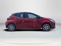 Toyota Yaris 1.5 Hybrid Executive | 17 inch LM-velgen | Carplay | Stoelverwarming | Bi-tone exterieur |