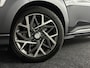 Hyundai Kona 1.6 GDI HEV Premium Sky | Trekhaak | Schuif/kanteldak | Navigatie | Leder | Zwarte hemel |