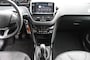 Peugeot 2008 1.2 PureTech Allure Uitv. NAVIGATIE