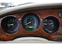 Jaguar XK8 4.0 V8 Convertible Wij zijn op afspraak geopend! Graag bellen voor uw komst.