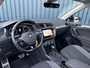 Volkswagen Tiguan 1.4 TSI ACT Highline Business R | Pano | Trekhaak wegkl. | Elk. A-klep | Side Assist | Camera | Prijs Rijklaar!!