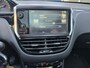 Peugeot 2008 1.2 PureTech Allure Pano, Navi