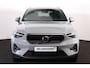Volvo XC40 B3 Core - IntelliSafe Assist & Surround - 360º Camera - Verwarmde voorstoelen & stuur - Parkeersensoren voor & achter - Elektr. bedienb. voorstoelen met geheugen links - Draadloze tel. lader - Extra getint glas - 19' LMV