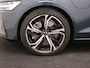 Volvo V60 T6 PLUG-IN HYBRID ULTRA DARK BOWERS&WILKINS MASSAGE 19INCH 360GR