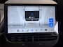 Tesla Model Y RWD 58 kWh | Navigatie | LM Velgen 20"| Voorstoelen/Achterbank/Stuur Verwarmd | Panoramadak | Achteruitrijcamera | Cruise Control | Airco |