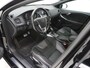 Volvo V40 T3 152pk Polar+ Sport | HK Audio | Trekhaak | Camera | Stoel verw.