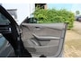 Audi RS Q8 4.0 TFSI Q8 quattro 600pk | Panorama dak | Keramische remschijven | Alcantara hemel | Luchtvering | Bang & Olufsen premium audio | Elektrisch wegklapbare trekhaak | Stoelverwarming/ventilatie | Stuurverwarming | Achterbank verwarmd | Elektrisch verstelbare stoelen met memory | Massage stoelen | Night Vision | 360* Camera | Alcantara stuur | Keyless entry/start | Soft close | Stuurverwarming |