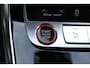 Audi RS Q8 4.0 TFSI Q8 quattro 600pk | Panorama dak | Keramische remschijven | Alcantara hemel | Luchtvering | Bang & Olufsen premium audio | Elektrisch wegklapbare trekhaak | Stoelverwarming/ventilatie | Stuurverwarming | Achterbank verwarmd | Elektrisch verstelbare stoelen met memory | Massage stoelen | Night Vision | 360* Camera | Alcantara stuur | Keyless entry/start | Soft close | Stuurverwarming |