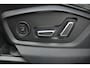 Audi RS Q8 4.0 TFSI Q8 quattro 600pk | Panorama dak | Keramische remschijven | Alcantara hemel | Luchtvering | Bang & Olufsen premium audio | Elektrisch wegklapbare trekhaak | Stoelverwarming/ventilatie | Stuurverwarming | Achterbank verwarmd | Elektrisch verstelbare stoelen met memory | Massage stoelen | Night Vision | 360* Camera | Alcantara stuur | Keyless entry/start | Soft close | Stuurverwarming |